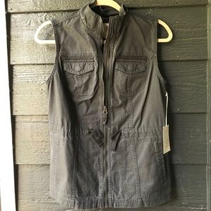 A new day vest size size xs